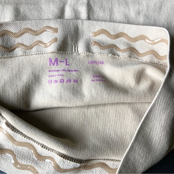 Empetua High Waisted Shaper Panty Beige Size M/L NWT - Picture 4 of 6